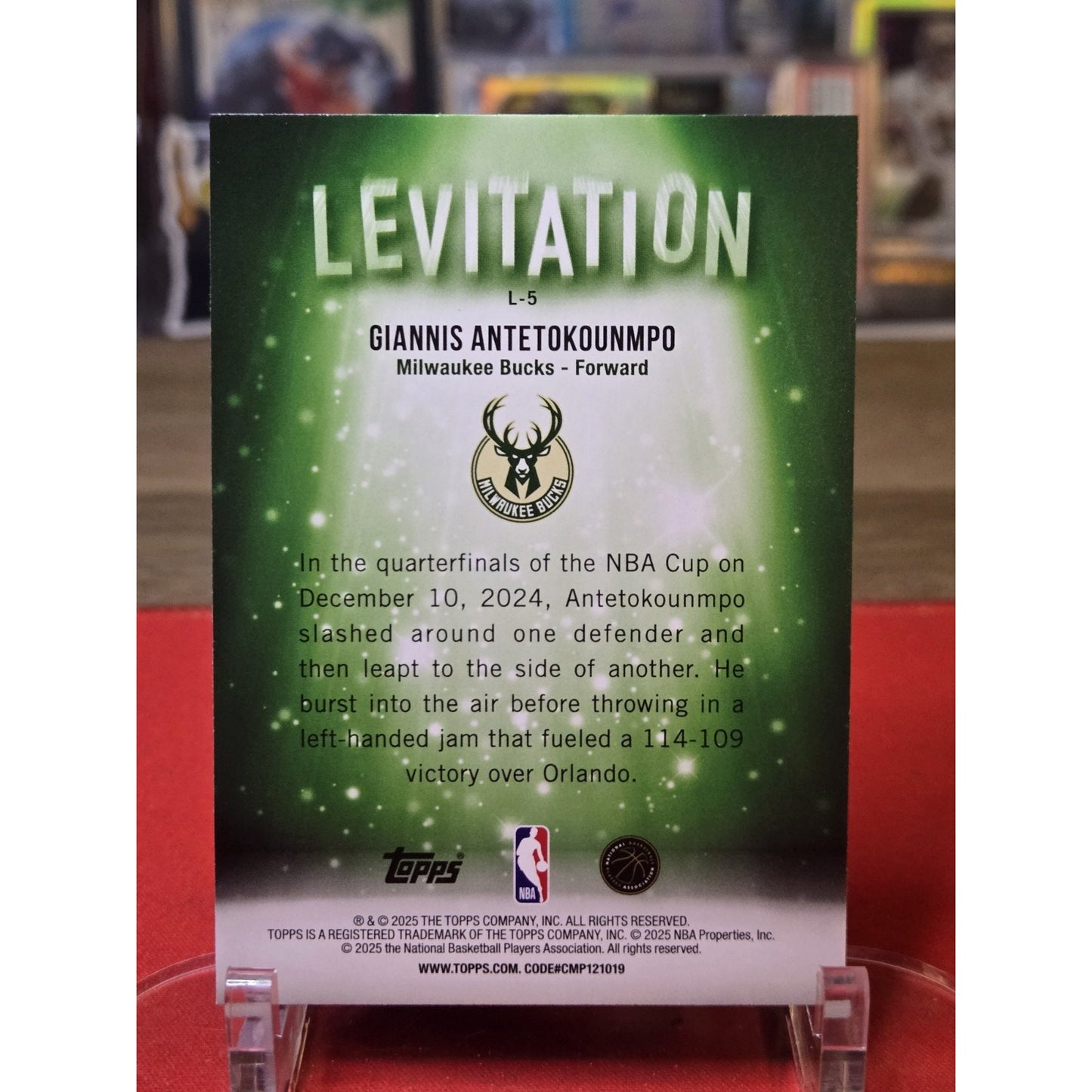 2025-26 Topps Giannis Antetokounmpo Levitation
