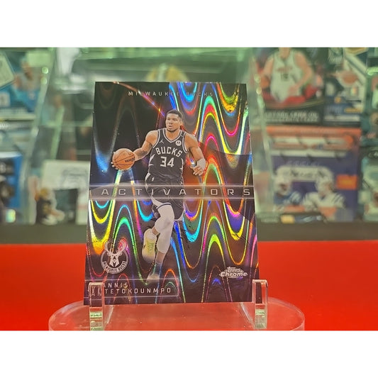 Giannis Antetokounmpo 2025-26 Topps Chrome Activators Waywave #AC-4