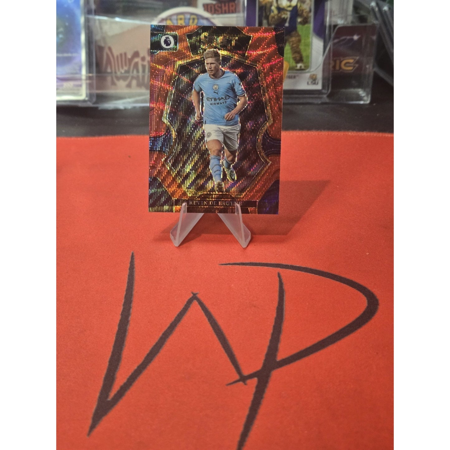 2022 Panini Select EPL Tmall Red Wave Mezzanine #117 Kevin De Bruyne