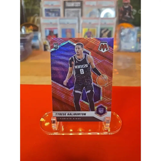 2020 21 Panini Mosaic Rookie Tyrese Haliburton #204 Red Wave Mosaic Prizm (RC)