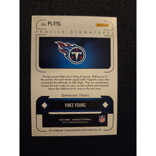 Vince Young /7 Auto 2025 Prizm Black