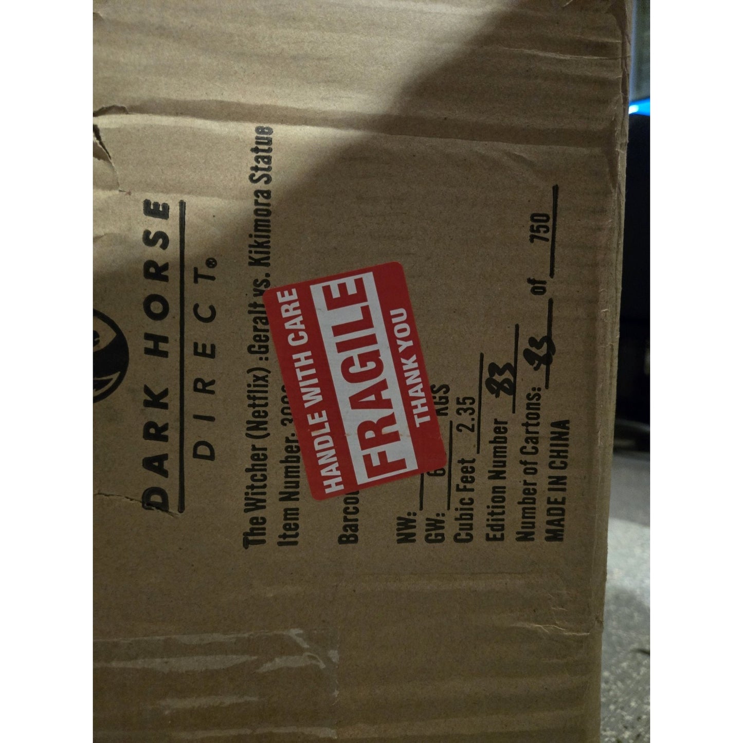 The Witcher Geralt Vs Kikamora Statue Netflix