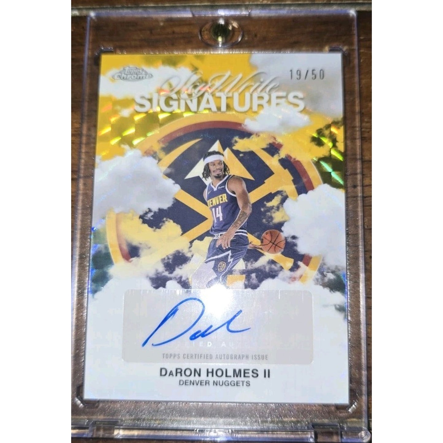 DaRon Holmes /50 Auto 2025-26 Topps Chrome - Sky-Write Signatures Gold Refractor
