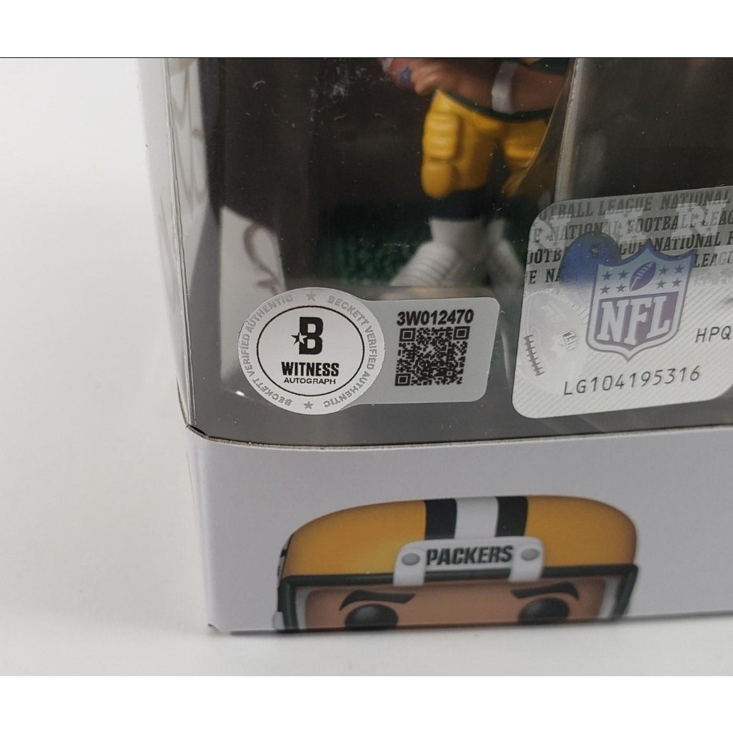 Jordan Love Signed Green Bay Packers Funko Pop #307 (Beckett)