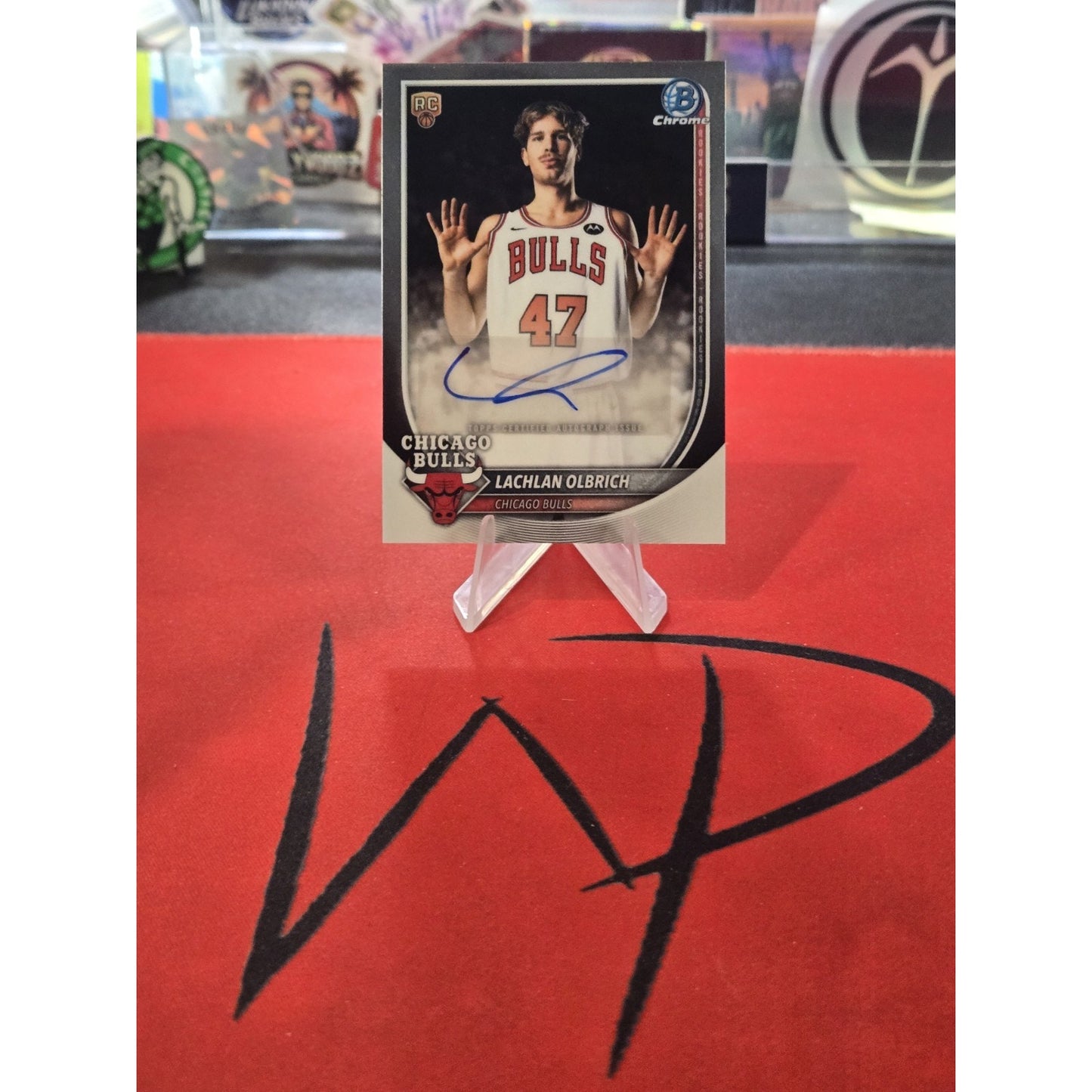 Lachlan Olbrich Rookie Autograph Bowman 2025-26 Chrome Chicago Bulls