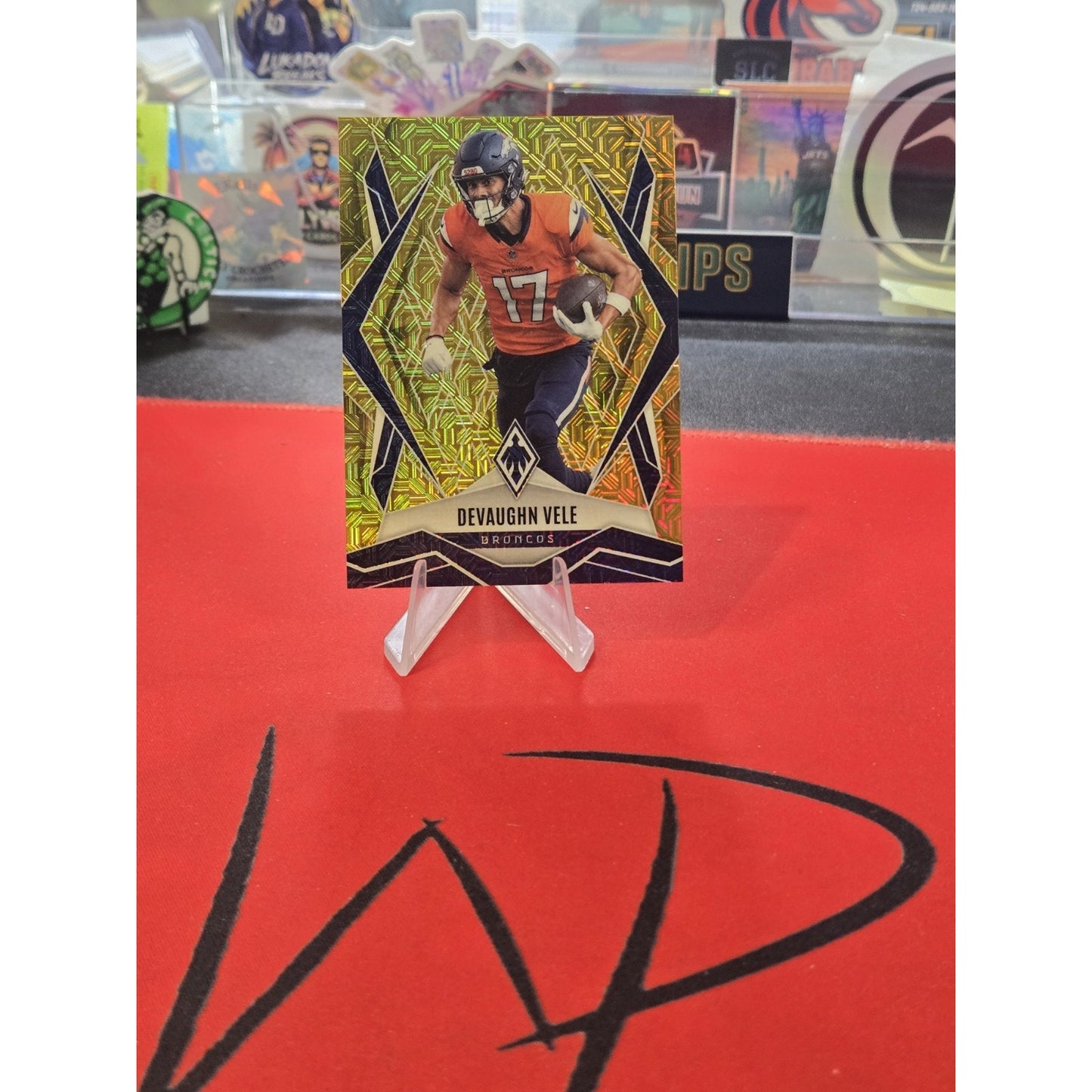 Devaughn Vele Gold /10 Mojo 2025 Phoenix Parallel Denver Broncos #14
