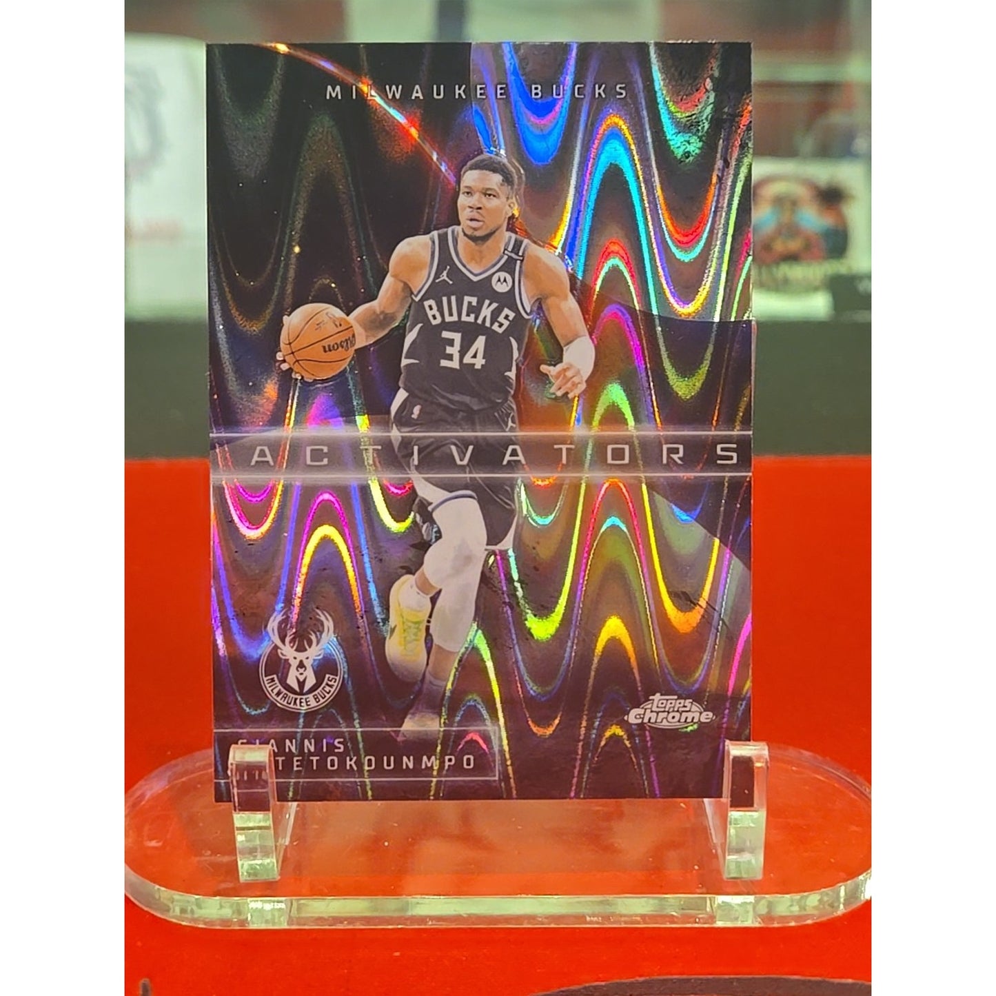 Giannis Antetokounmpo 2025-26 Topps Chrome Activators Waywave #AC-4