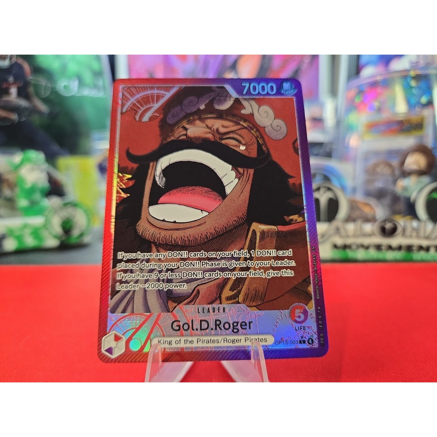 One Piece Gol. D. Roger Alternate Art Carrying on His Will Foil OP13-003