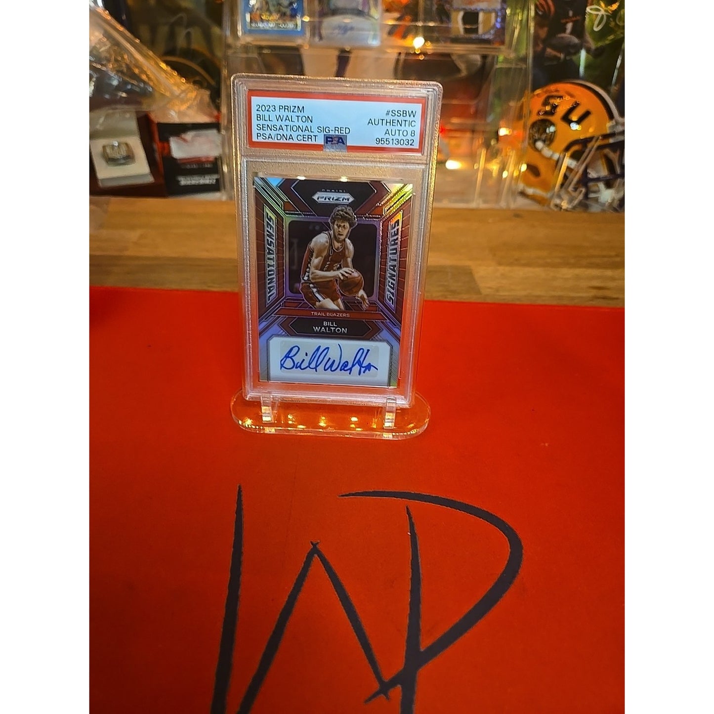 Bill Walton 2023 Prizm Sensational Signatures Red /99 Auto PSA 8