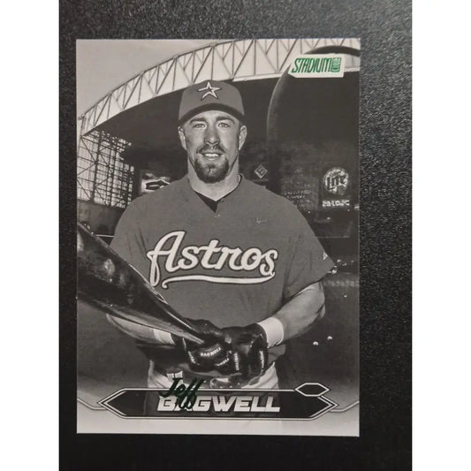 Jeff Bagwell 2024 Stadium Club Black And White SP Green Parallel Baseball Cards