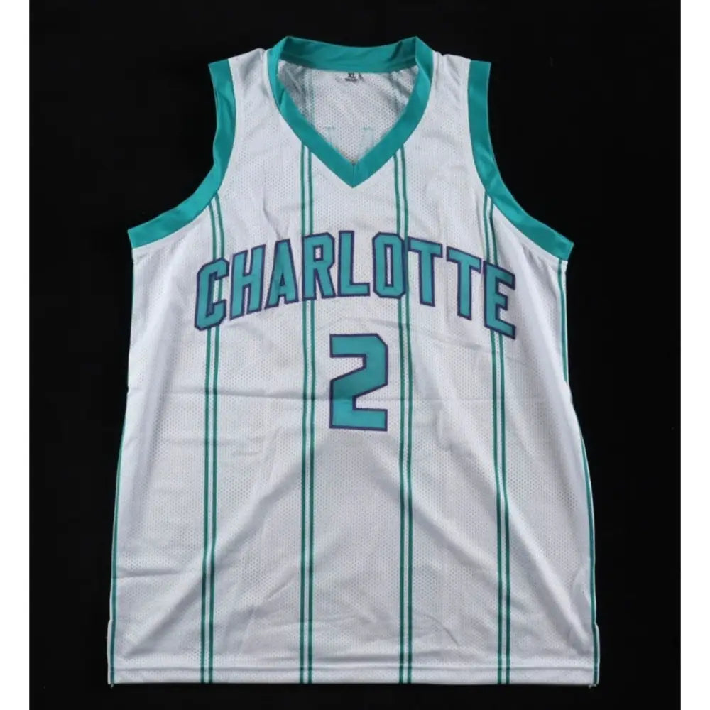 Lamelo Ball Signed Auto Autographed Jersey With JSA certification.