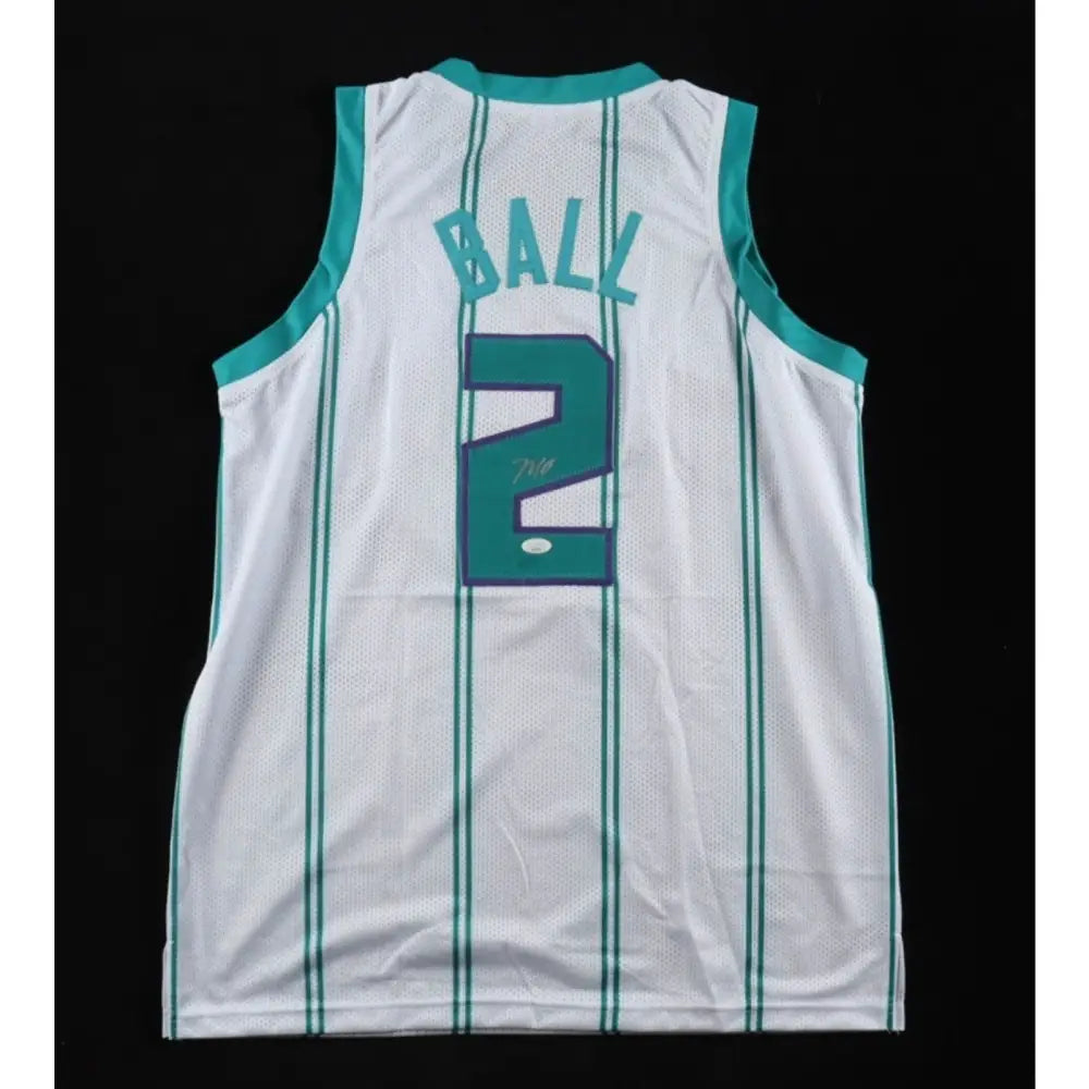 Lamelo Ball Signed Auto Autographed Jersey With JSA certification.
